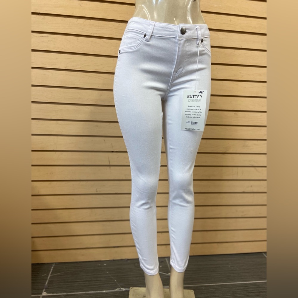 1822 Denim White High-Rise Skinny Jeans